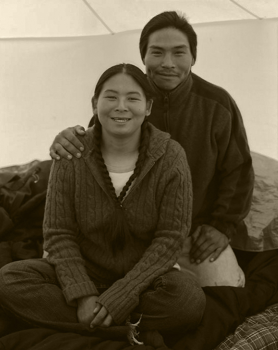  - 16-Inuit-Couple-at-Fish-Camp